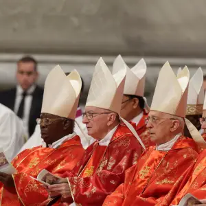 ‘Conclave Fever’ in Rome, and Trump’s Plan to Send Migrants to Libya