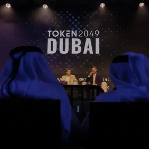 At a Dubai Conference, Trump’s Conflicts Take Center Stage